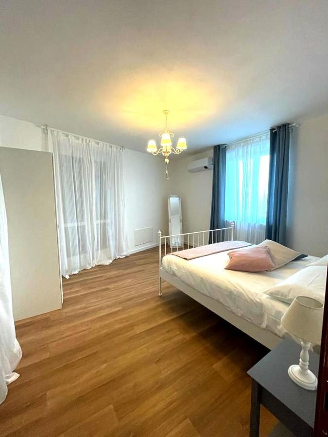 Maison Bon Ton Villafranca d'Asti 外观 照片